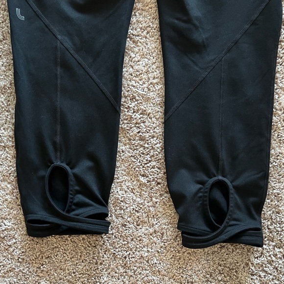 Lole Cropped Leggings - Picture 2 of 8
